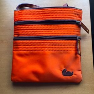 Crossbody Dooney & Bourke Orange Purse